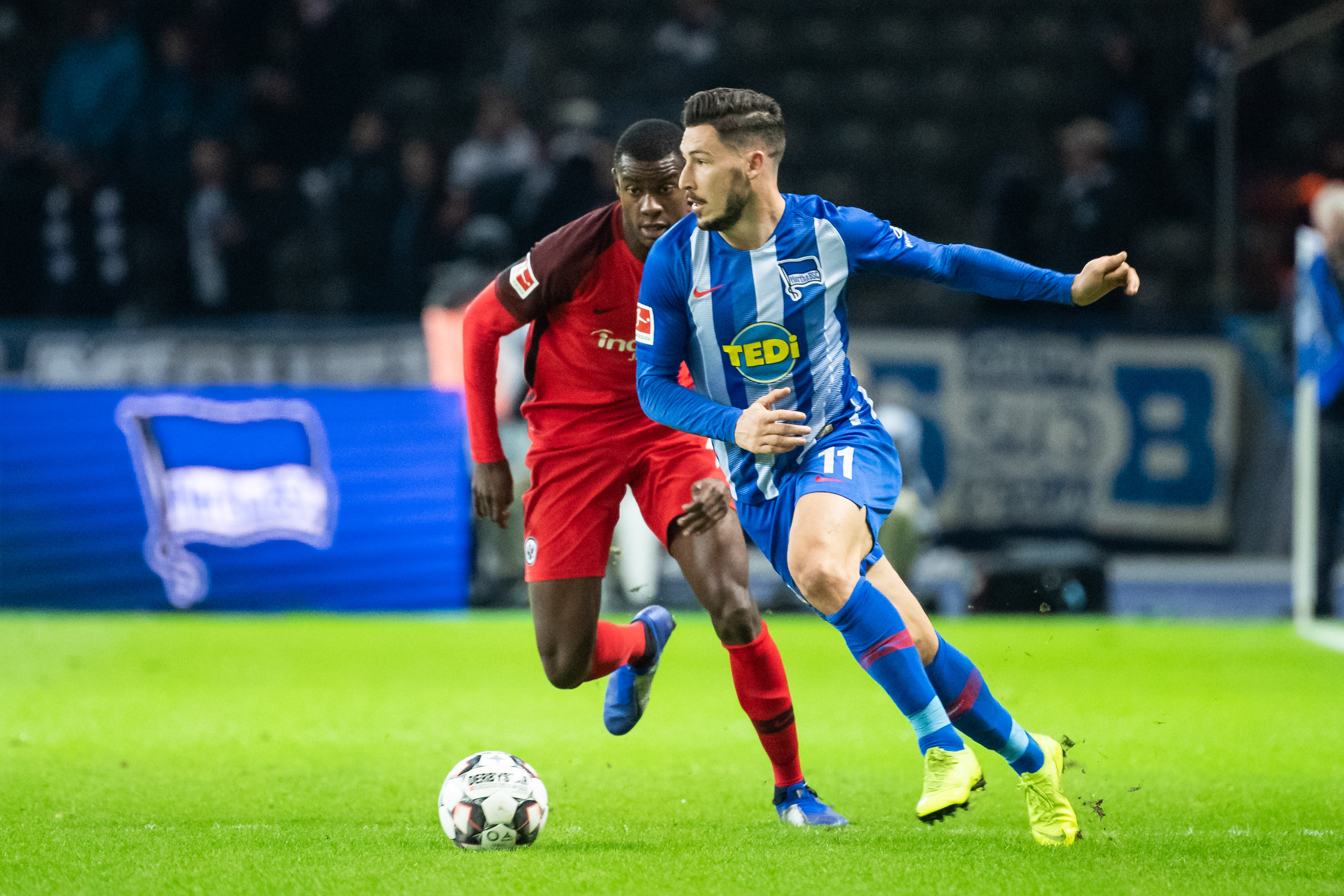 3场贡献6球1助攻，路易斯-布冯再次代表捷克U19上演帽子戏法（三战轰6球送1助，路易斯-布冯再为捷克U19戴帽）