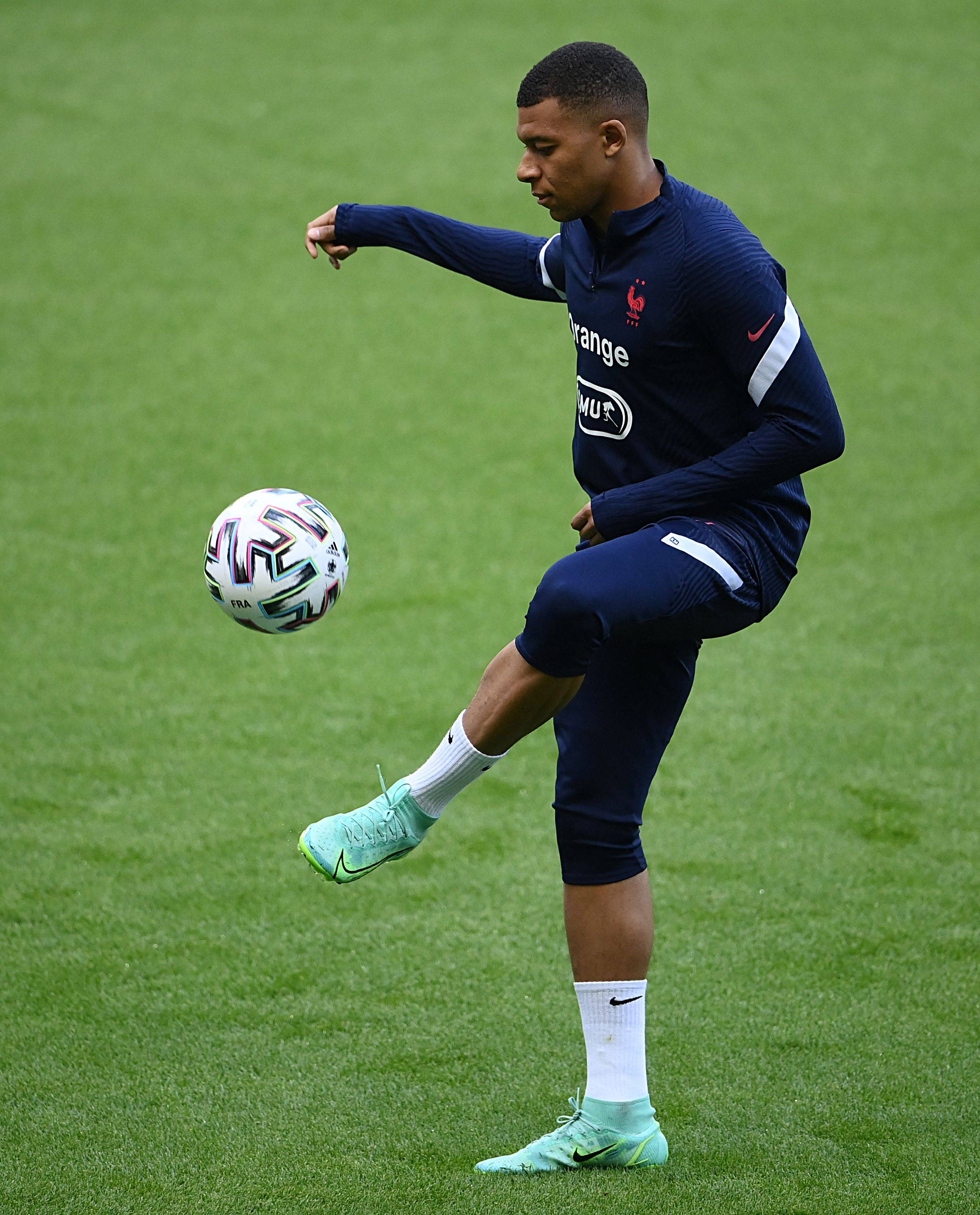 米体：尤文想让伊尔迪兹提前归队，但被土耳其队拒绝（米体：尤文欲提前召回伊尔迪兹，遭土耳其队回绝）