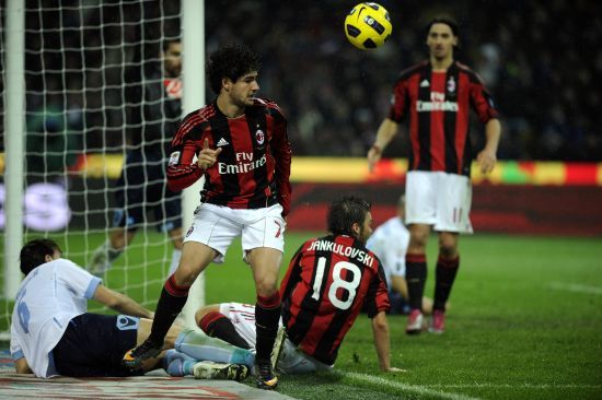 欧冠战报：巴斯克尼亚主场88-78力克米兰，豪取六连胜！（欧冠快讯：巴斯克尼亚主场88-78击败米兰，收获六连胜！）