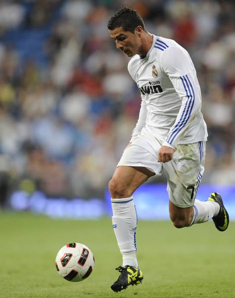 林加德参加综艺展示自己在首尔的生活，住豪华公寓+喜欢护肤（林加德亮相综艺晒首尔日常：住豪华公寓、热爱护肤）