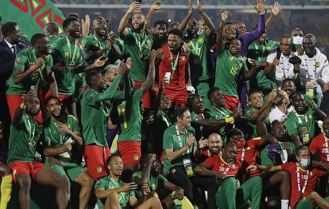 参观诺坎普，梅西：我回到了我怀念的地方，希望有一天能回来（参访诺坎普，梅西感慨回到牵挂之地，盼有朝一日重返）