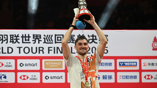 122-110！杨瀚森2分1篮板1助攻1封盖，开拓者客胜骑士结束3连败（开拓者122-110客场击败骑士止三连败，杨瀚森贡献2分1板1助1帽）