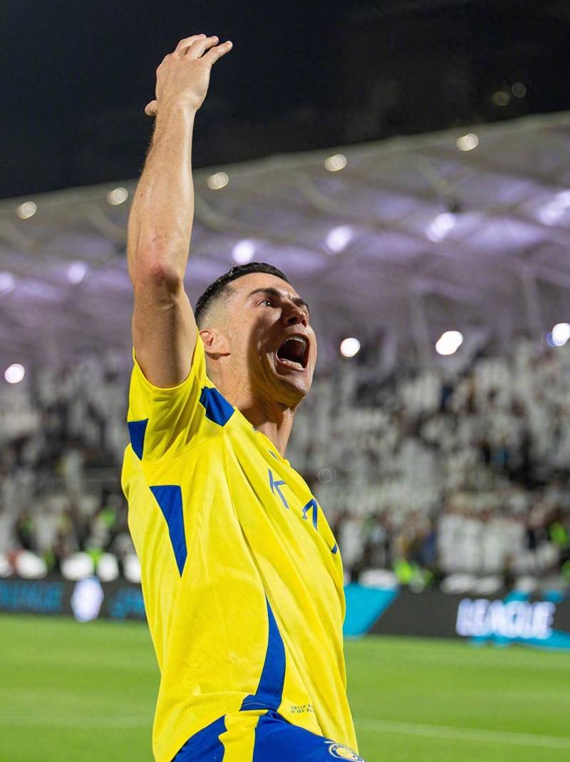 德天空：利物浦对奥利塞非常感兴趣，但目前不打算提出报价（德天空：利物浦看好奥利塞，短期内无意出价）