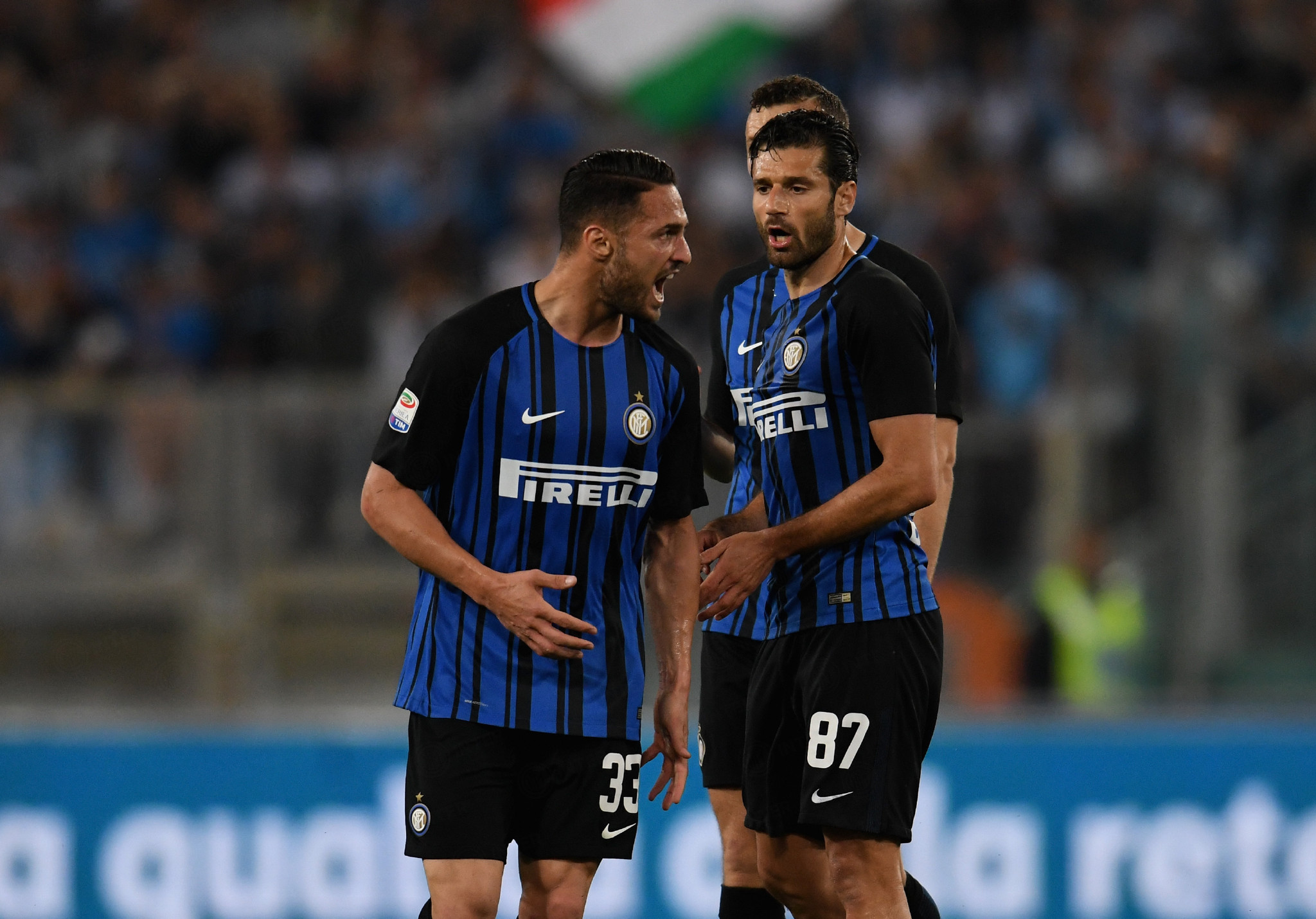 火爆，记者：11月7日诺坎普公开训练的门票已经售罄（记者：诺坎普11月7日公开训练门票已售罄，热度爆棚）