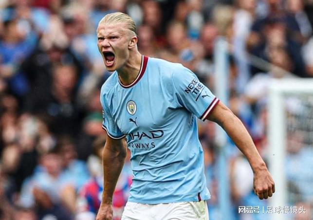 环球足球奖2025年度最佳球员候选：姆巴佩在列，巴黎8人入选（2025环球足球奖最佳球员候选出炉 姆巴佩上榜 巴黎共有8人入选）