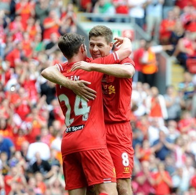 凯恩社媒晒照：祝愿每个人圣诞节快乐🎄（凯恩社媒晒照送祝福：愿大家圣诞快乐🎄）