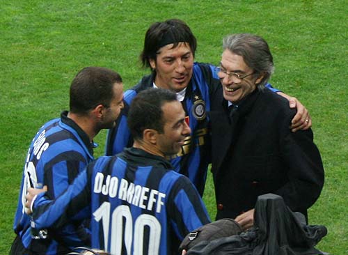 阿姆拉巴特：安东尼不该吃红牌，他并非故意踢对方面部（阿姆拉巴特：安东尼不该被红牌罚下，他并非故意踢到对方脸部）